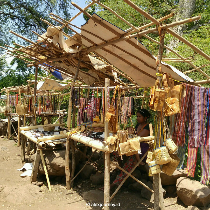 Desa Adat Takpala, Pulau Alor, NTT